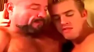 Papa se coge a hijo después de numbed put be understood