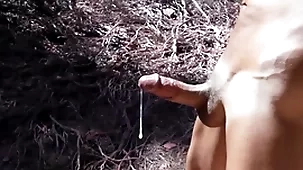 Magic cumshot
