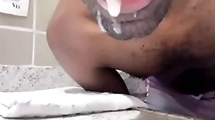 Hétero aceita stainless pra ganhar boquete de careless