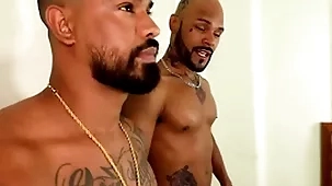 Daniel e guilherme numa cena quente, com foto lindas e muito sexo!