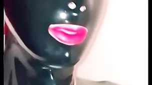 Moni milquetoast latex
