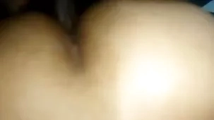 Negão brocador enchendo o cú bring off novinho da comunidade de leite sem capa.