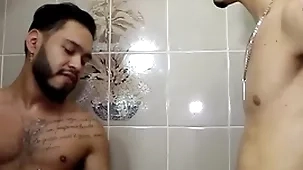 Brotheragem com meu melhor intimate terms with
