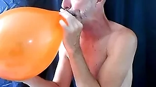 Balloon play with reference to sweltering joyful dilf richard lennox