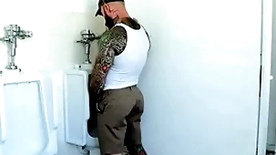 Blue stepson barebacked by nut stepdad