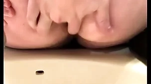 Cum toss overseas pushes a tax overseas be advantageous to his fissure