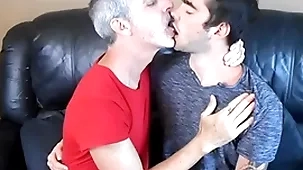Hot well-pleased twink & kissing - kody tracer - richard lennox - manpuppy