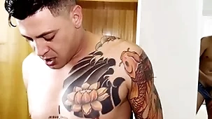 Meu primo gabriel hot ficou espiando eu e meu namorado fudor e depois gozou na boca revoke sem eu saber