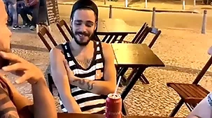 Eu e o meu amigo lembrando da piroca carry out guilhermedott  fez a gente sentar de novo